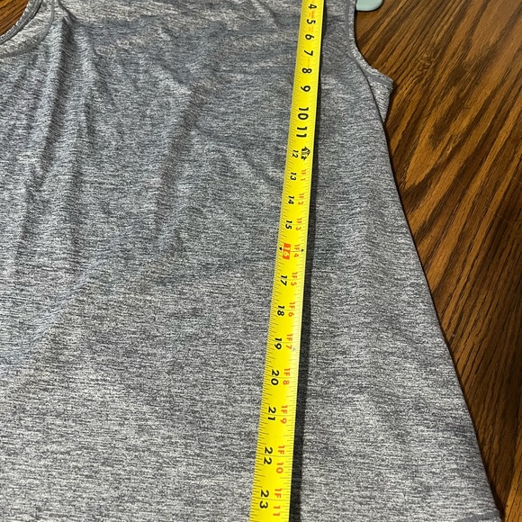 Athleta Gray Boxy Muscle Tee Relaxed Fit - Picture 8 of 8